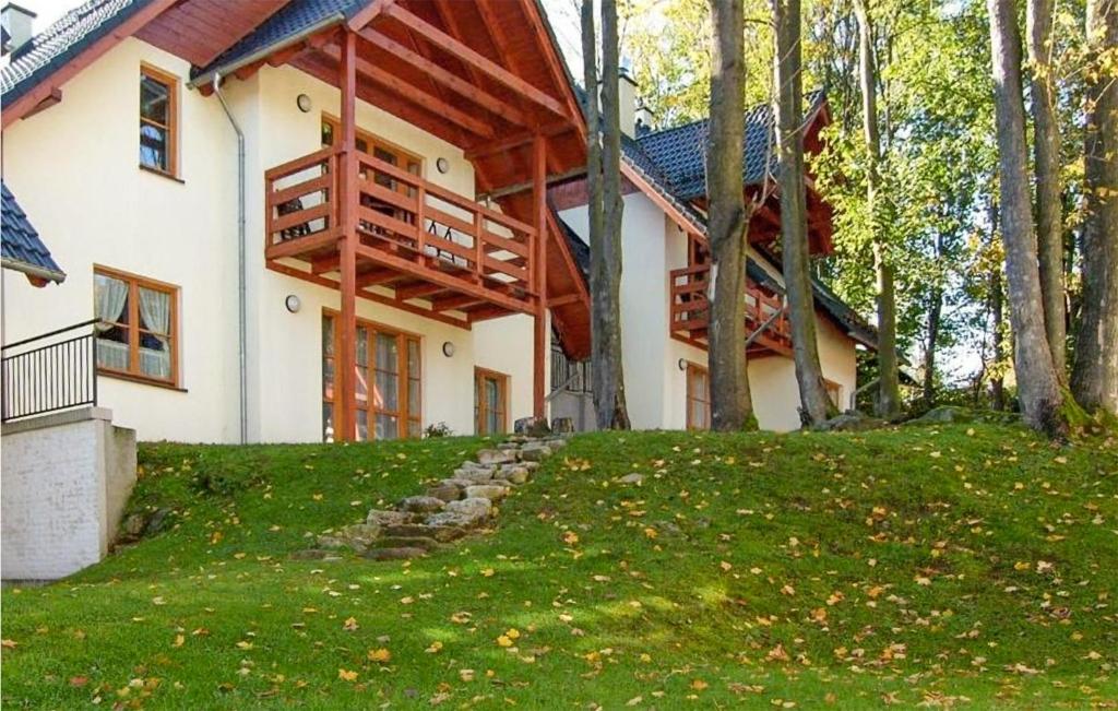 Image 1 of 3 Bedroom Lovely Home In Karpacz