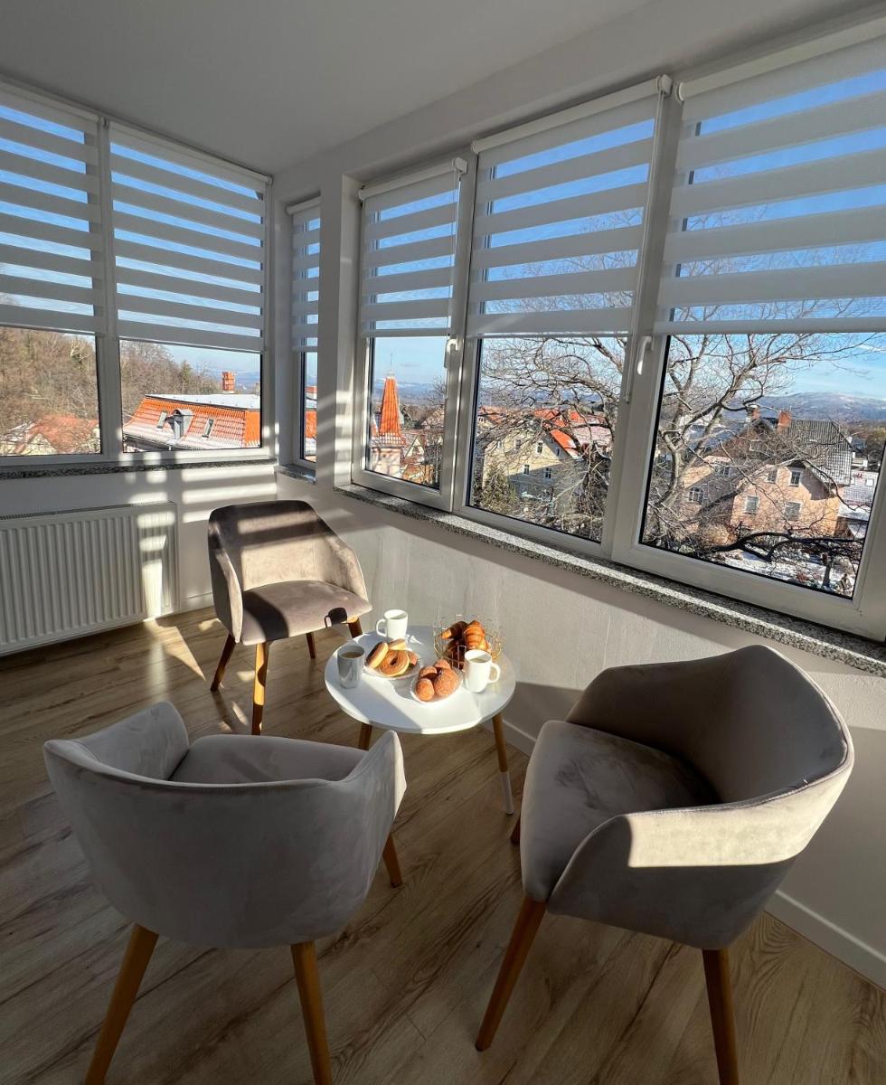 Image 6 of APART KARKONOSZE – Klimatyzowany Apartament Charlotte Karpacz na deptaku z parkingiem w cenie