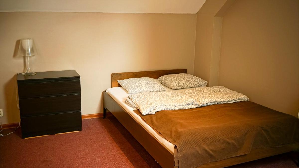 Image 2 of Apartament Antique