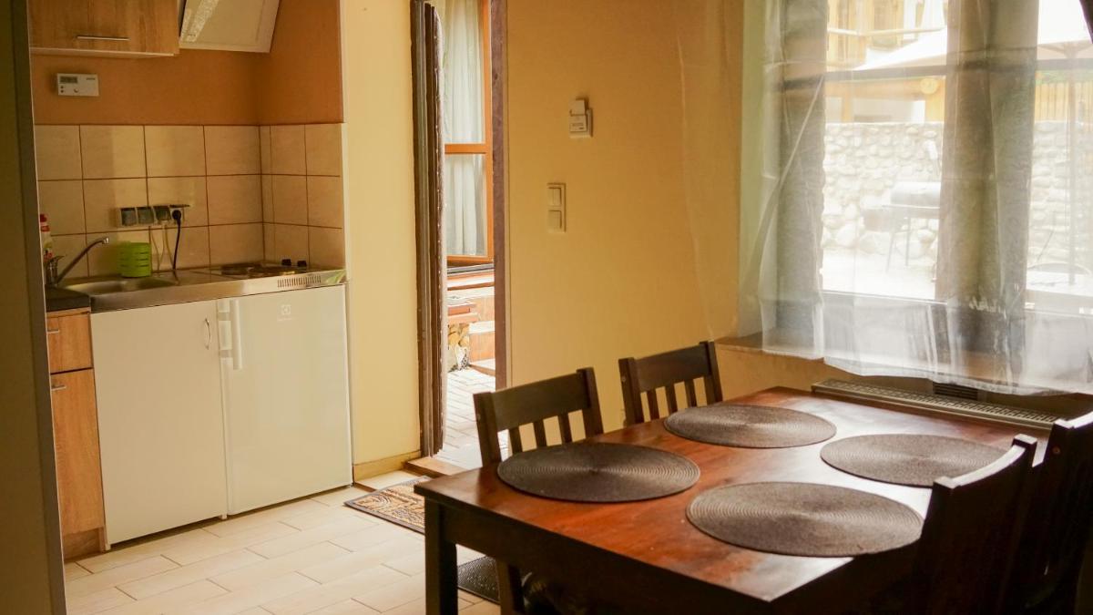 Image 3 of Apartament Antique