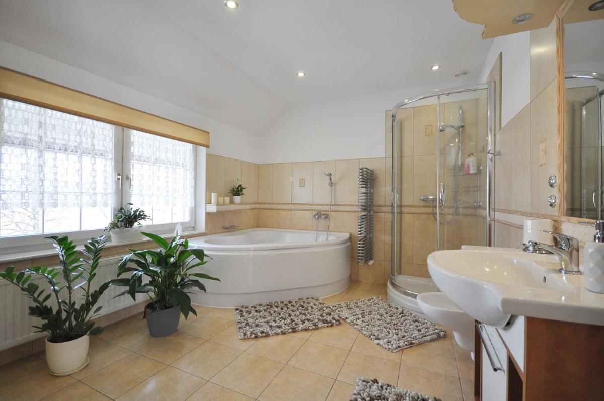 Image 3 of Apartament Family First