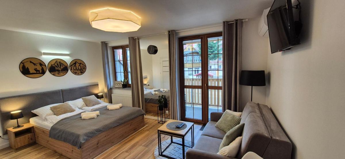 Image 2 of Apartament Królewski w centrum Nad Łomnicą 15