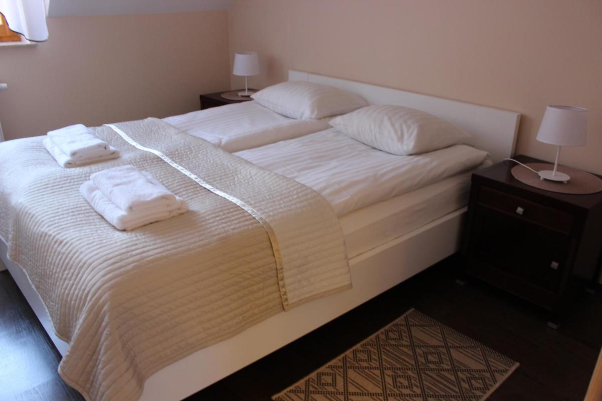 Image 2 of “Apartament Na Piętrze” w Karpaczu na osiedlu “Apartamenty pod Śnieżką”