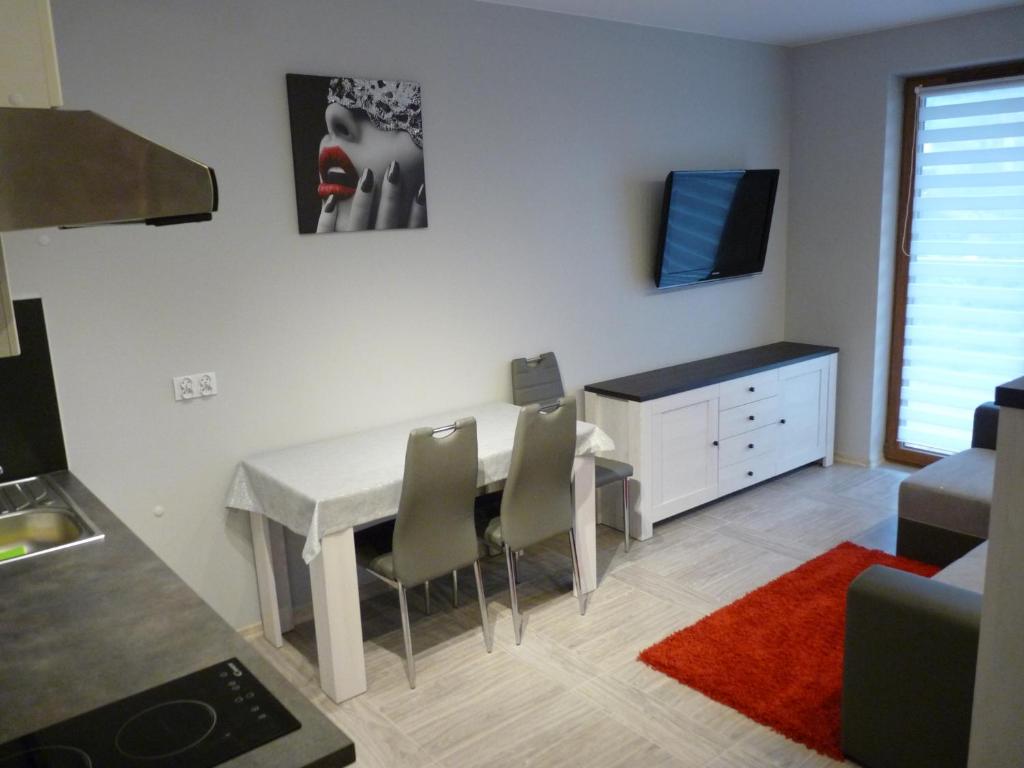 Image 1 of Apartament Sandra