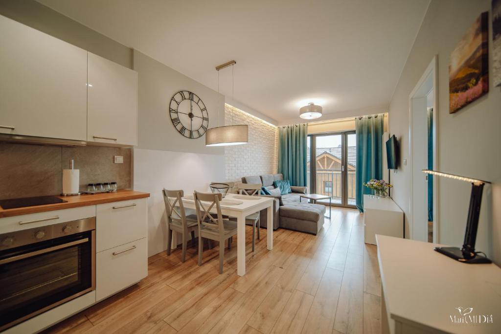 Image 1 of Apartament Silence Karpatia Resort Zelda