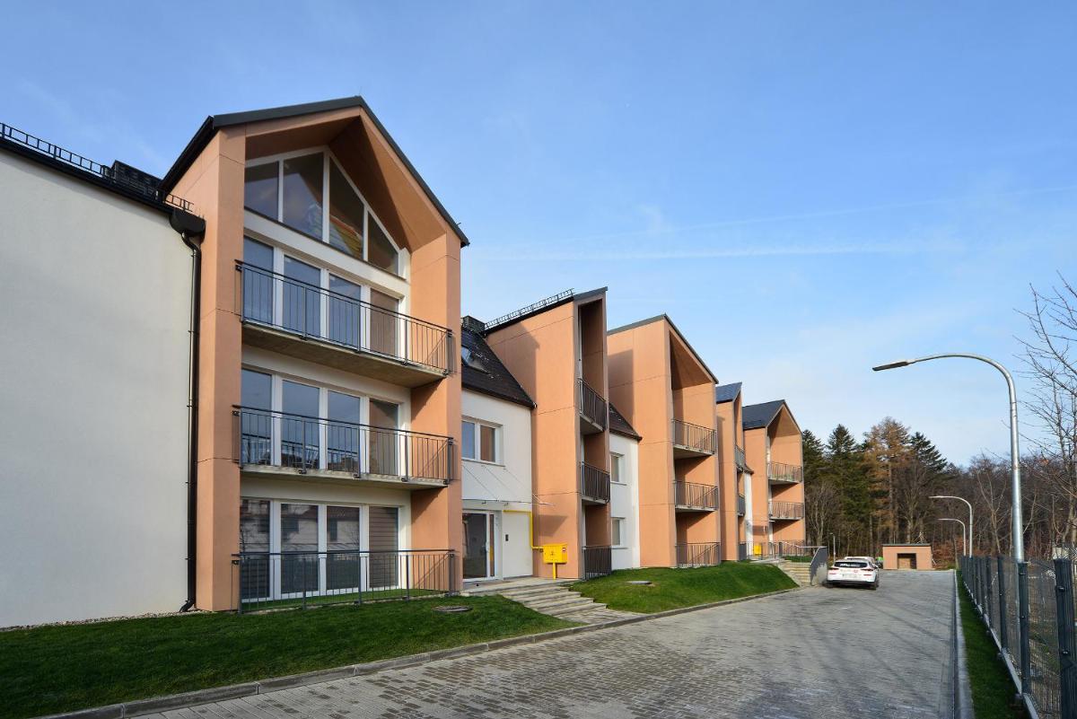 Image 6 of Apartament Sun & Ski Willa K2 Black & White