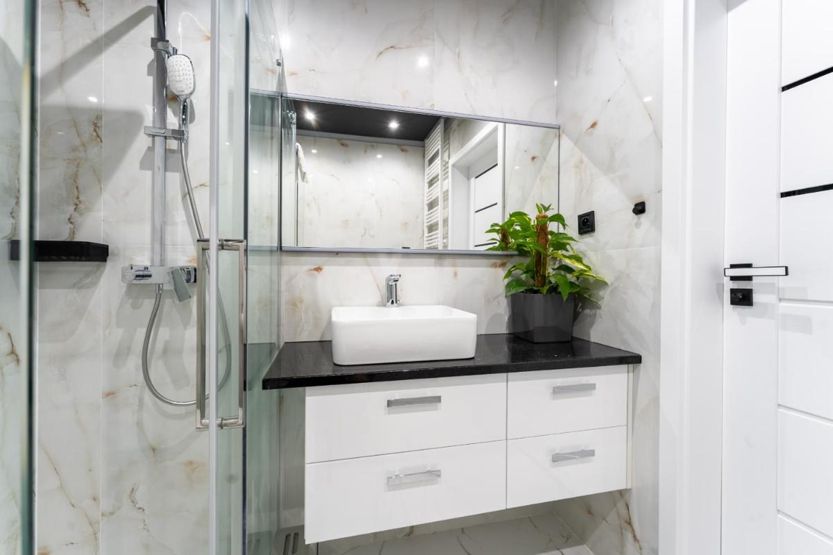 Image 3 of Apartament Widokowe Marzenie – blisko stoku, parking podziemny by SpaceApart