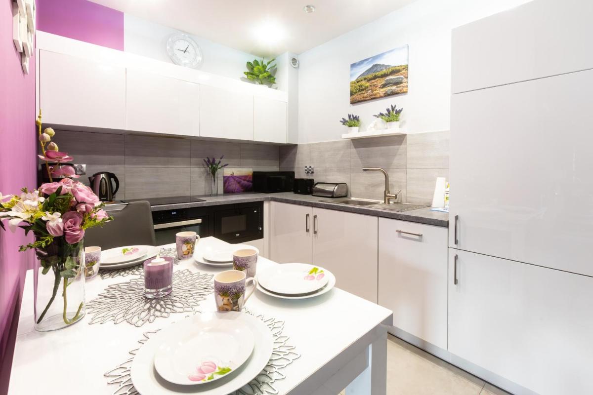 Image 3 of Apartament lawendowy z garażem, tarasem i widokiem na Śnieżkę Triventi