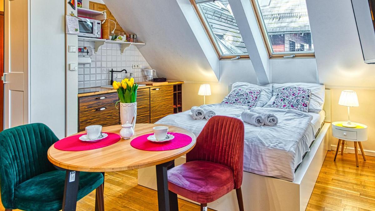 Image 2 of Apartament pod Świerkami z Prywatną SAUNĄ – 5D Apartments