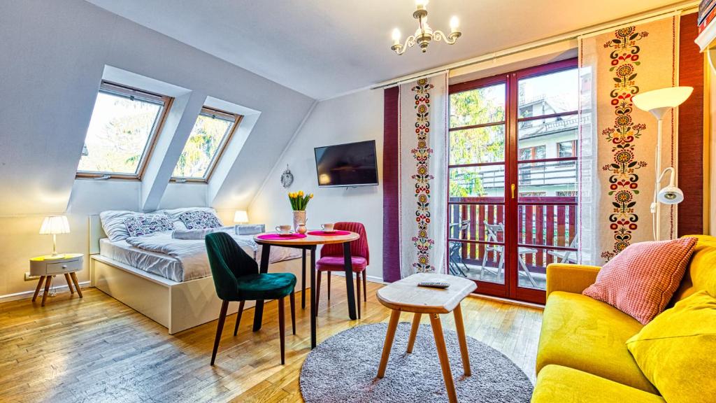 Image 1 of Apartament pod Świerkami z Prywatną SAUNĄ – 5D Apartments