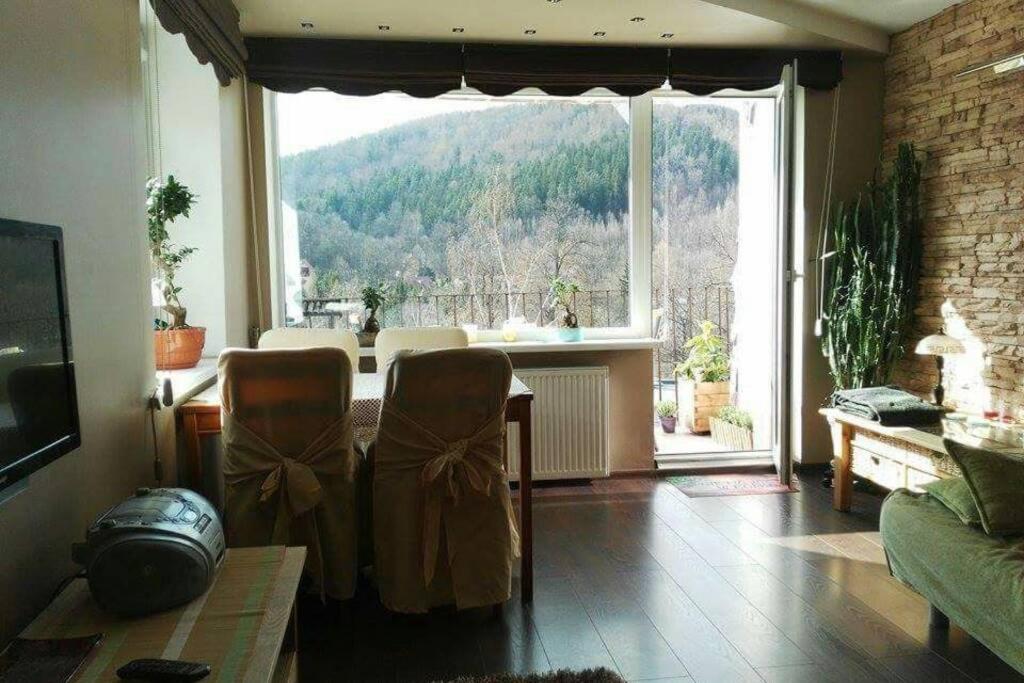 Image 1 of Apartament rodzinny 2 pokojowy. Widok na Snieżke.