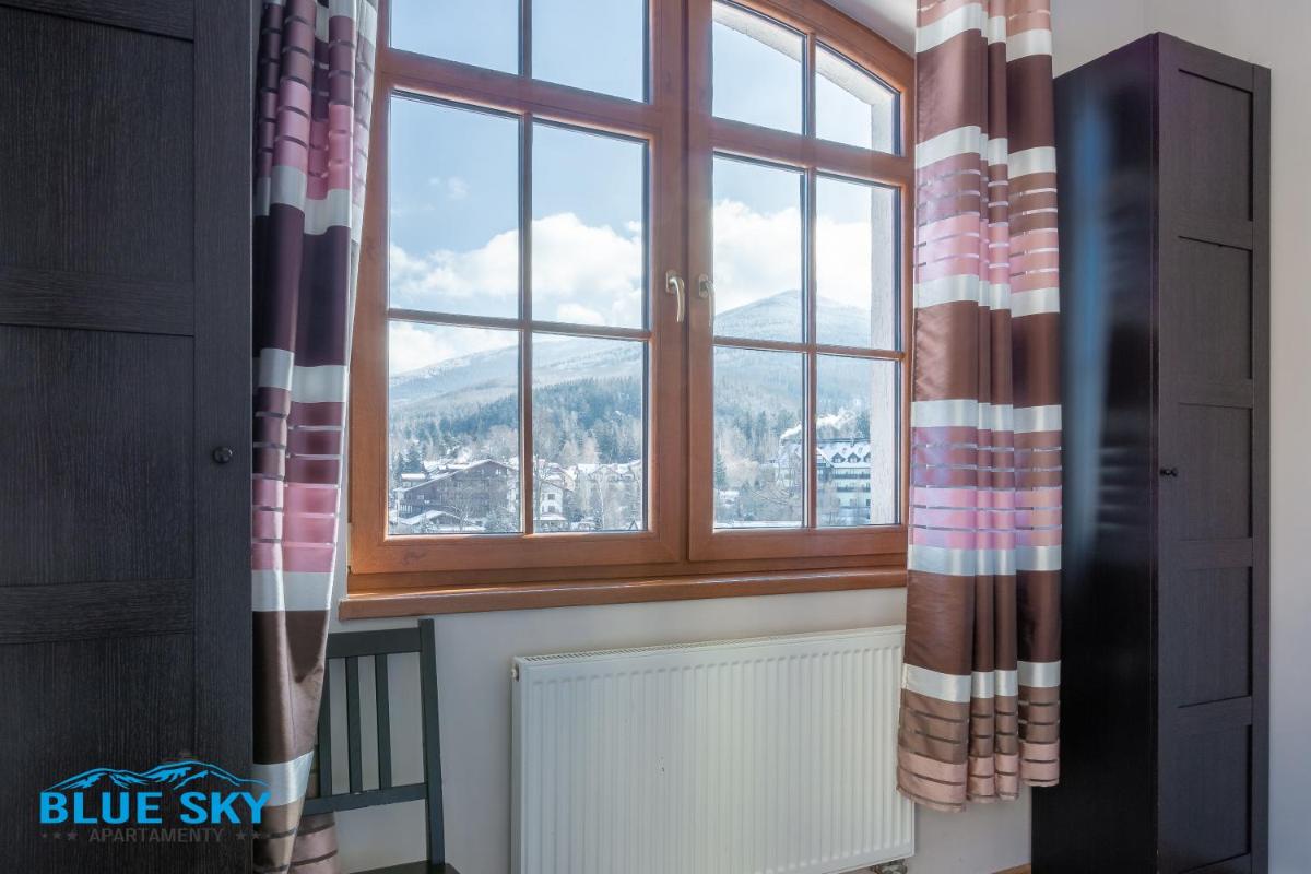 Image 3 of Apartamenty BlueSky Obrońców Pokoju 1D- centrum, blisko deptaka, restauracji i atrakcji Karpacza