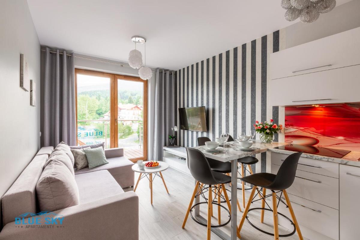Image 4 of Apartamenty BlueSky – Ogrodnicza 7 i 9 – z widokiem na góry, w zielonej okolicy, blisko centrum i atrakcji Karpacza