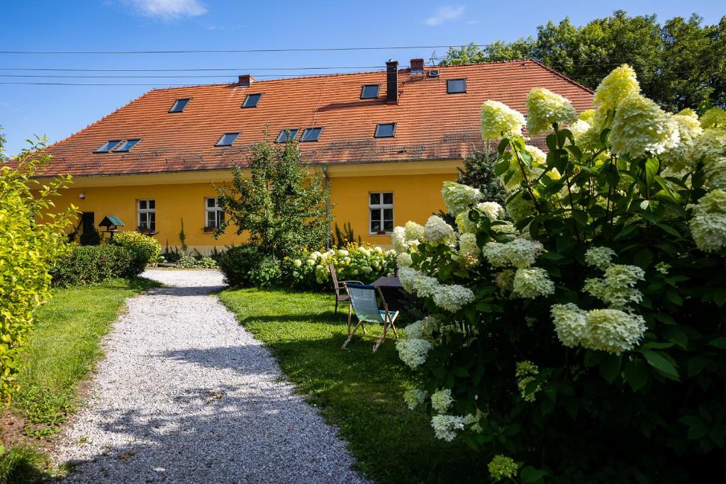 Image 1 of Apartamenty Bukowiec Folwark i Park
