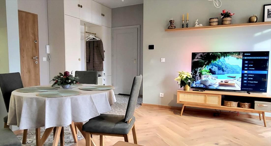 Image 3 of Apartamenty EverySky Kowary, Cozy Home z widokiem na góry i windą