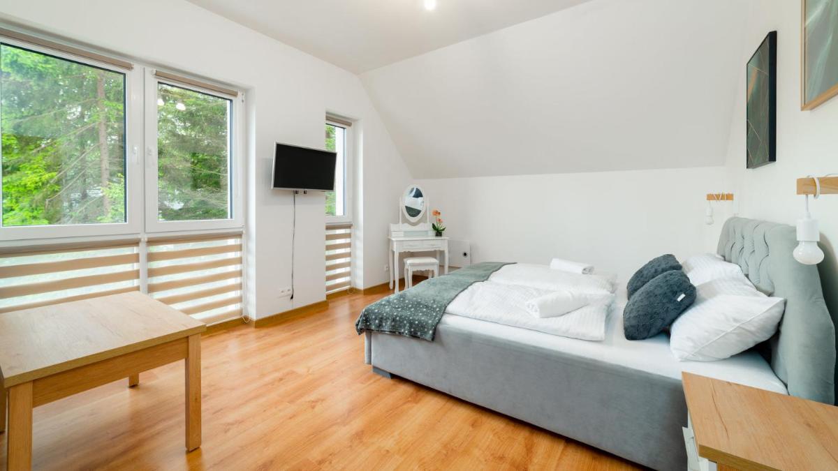 Image 7 of Apartamenty EverySky – Dom Reymonta 9