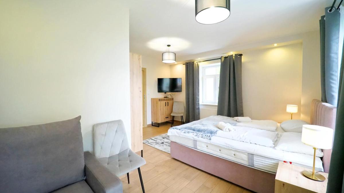 Image 2 of Apartamenty EverySky – Karkonoska 30