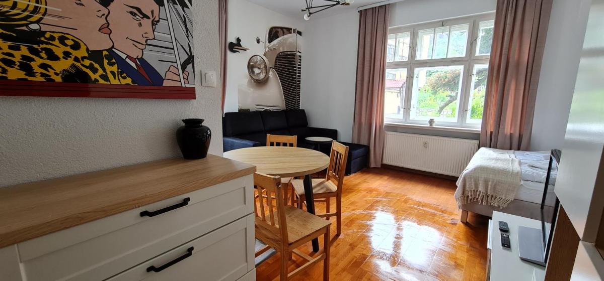Image 3 of Apartamenty EverySky – Konstytucji 3 go Maja 66-2