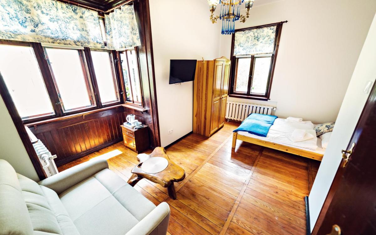 Image 4 of Apartamenty EverySky – Willa Grota