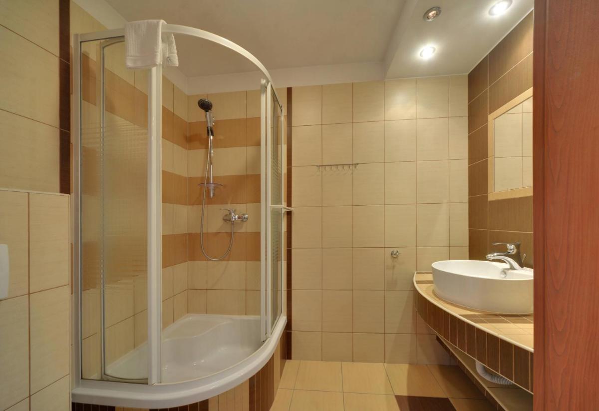 Image 4 of Beżowy Apartament Sun Seasons 24 w Karpaczu z Parkingiem i Balkonem by Noclegi Renters