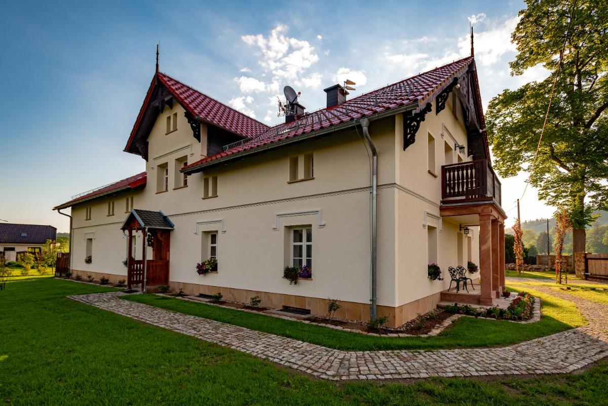 Image 6 of Dworek Wojanów