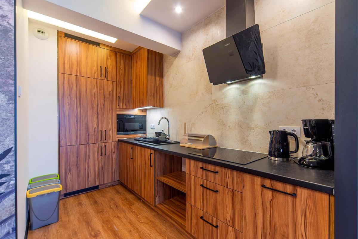 Image 4 of Elegancki Apartament Sun Seasons 24 w Karpaczu z Sauną i Parkingiem by Noclegi Renters