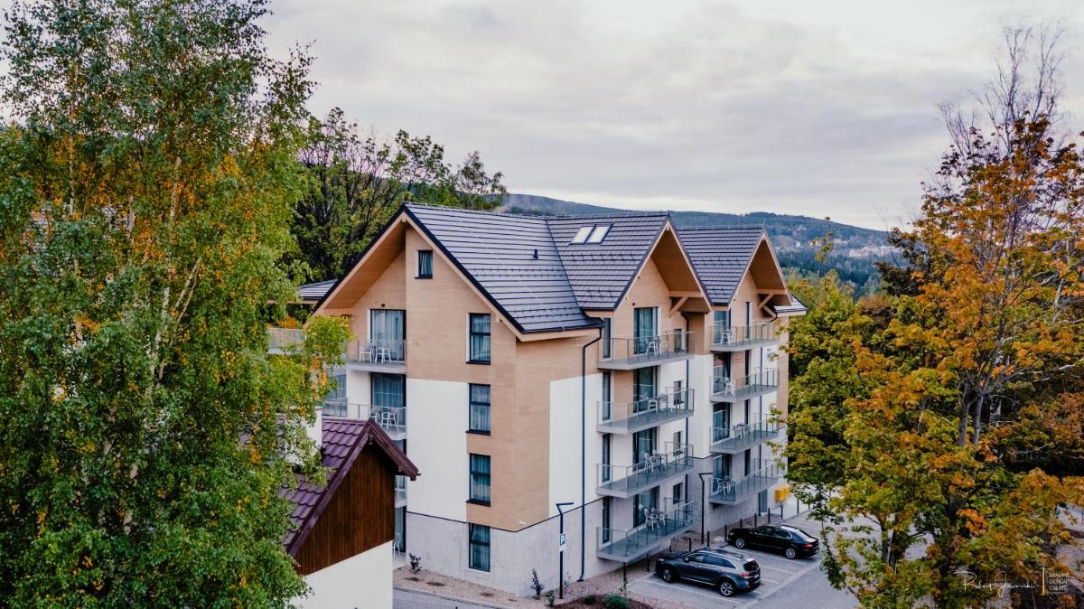 Image 2 of Green Apartments