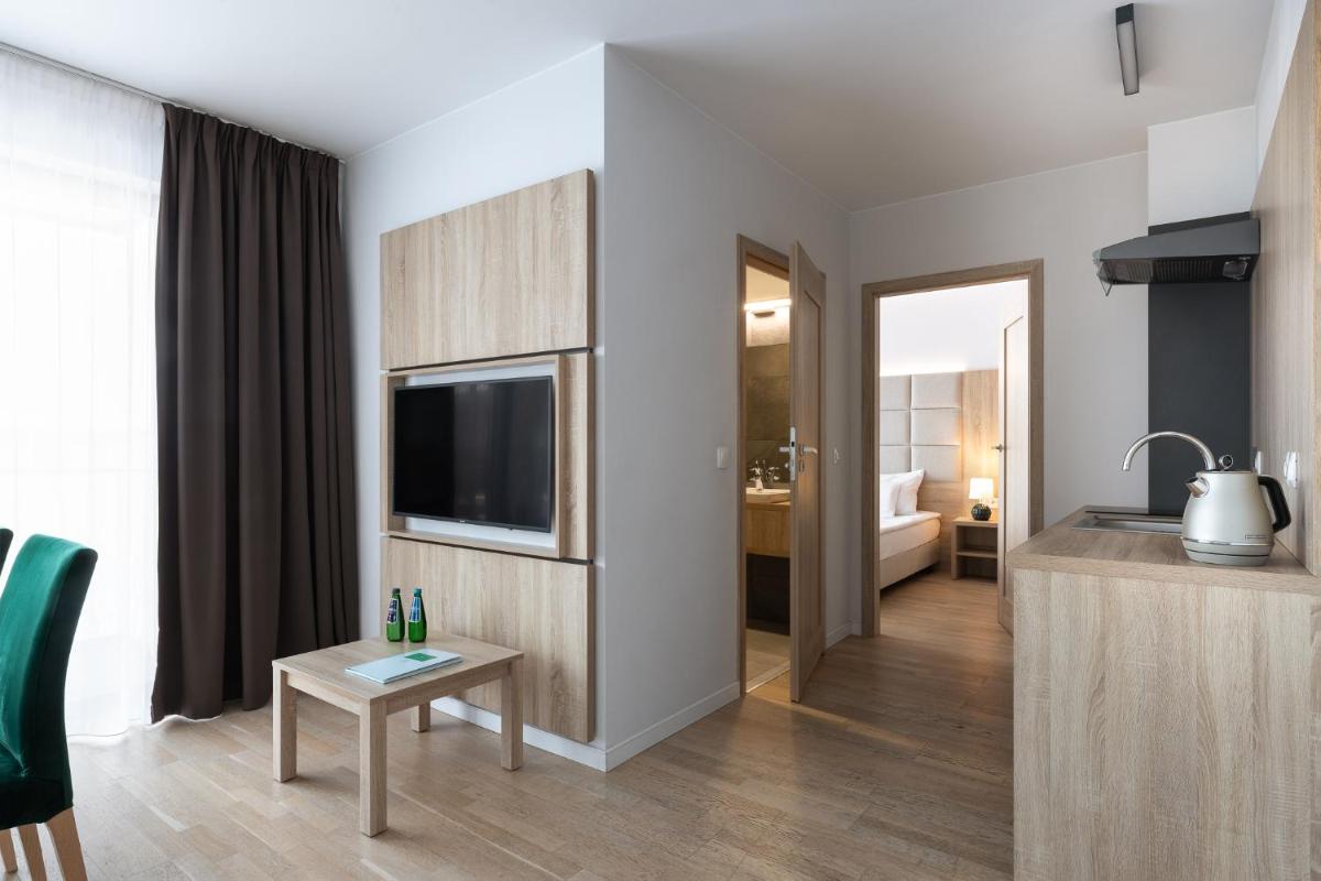 Image 6 of Green Apartments