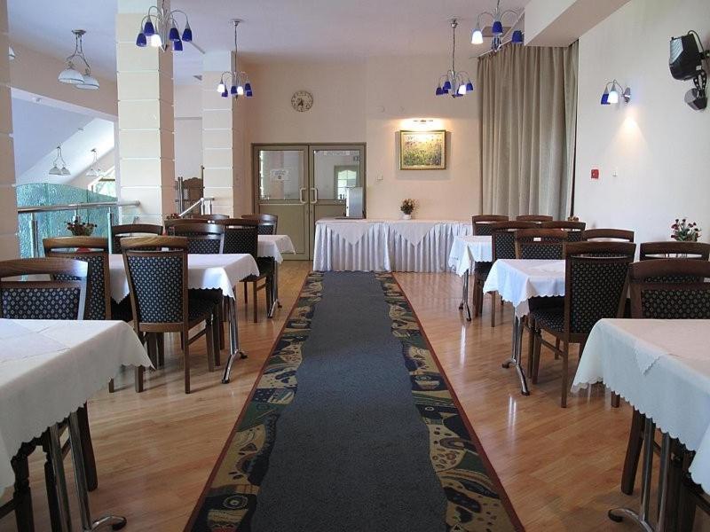 Image 3 of Hotel Carmen
