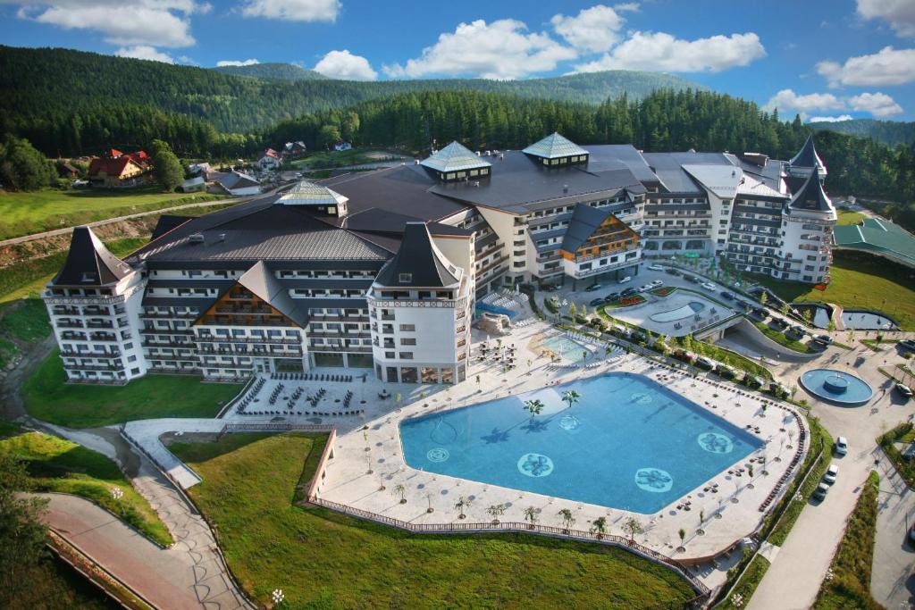 Image 1 of Hotel Gołębiewski Karpacz