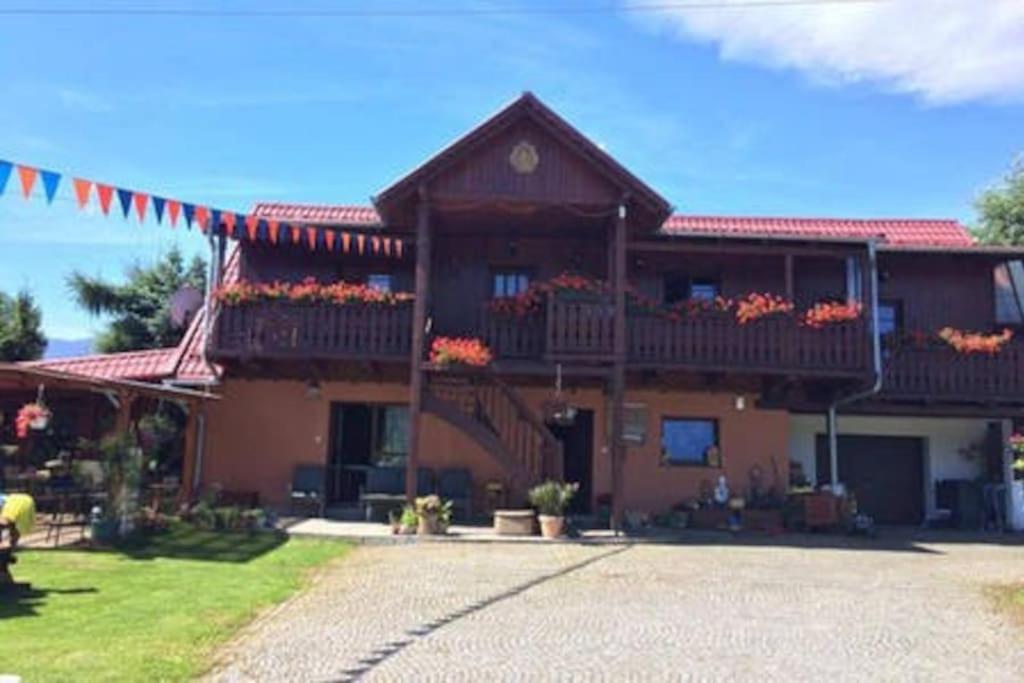 Image 1 of Karkonoska Chatka