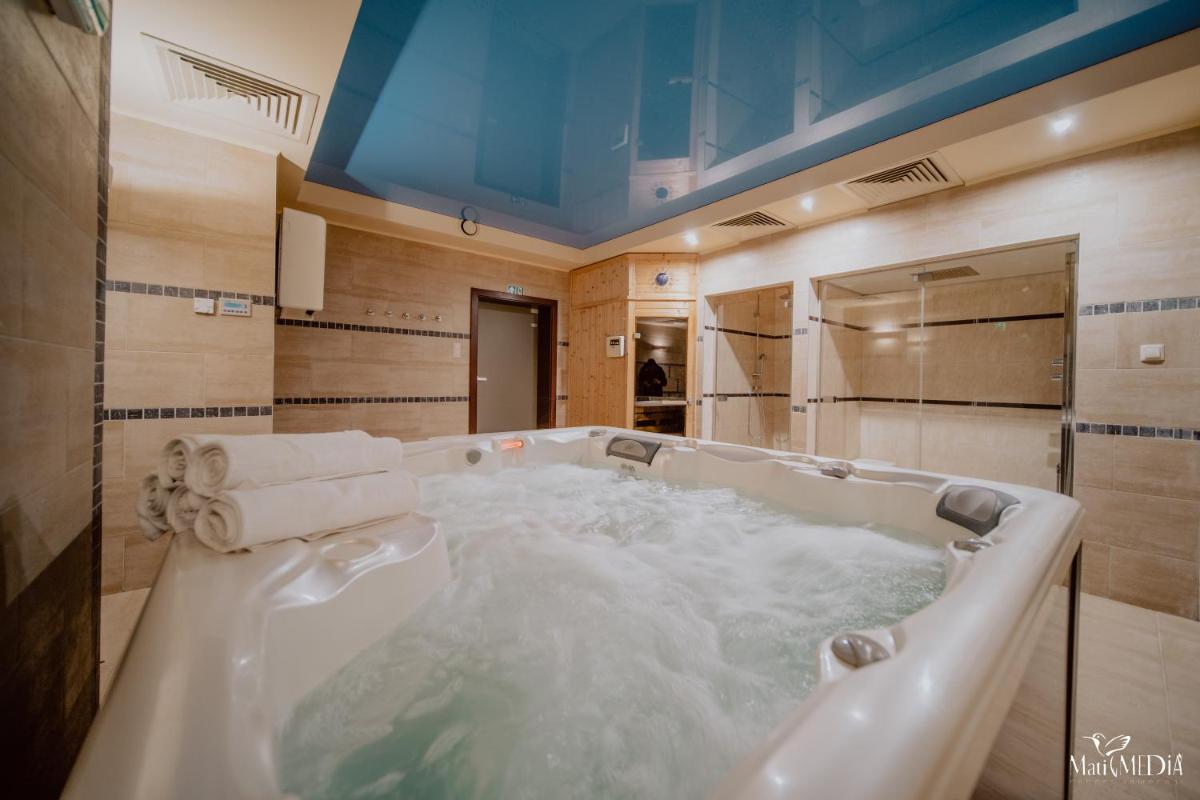 Image 3 of Karpacki & SPA – blisko wyciągu, Restauracja, Sala Zabaw, Bar 24h