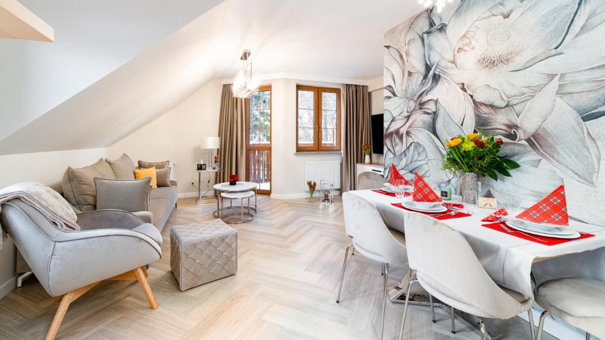 Image 4 of Komfortowy Apartament LOTOS z sauną, klimatyzacją i widokiem na Śnieżkę