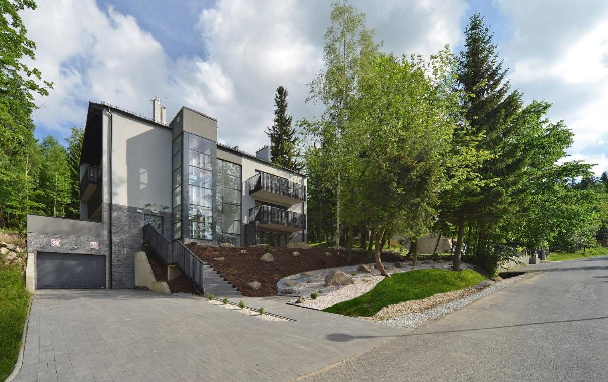 Image 3 of Nowoczesny Apartament Sun Seasons 24 w Karpaczu z Parkingiem i Balkonem by Noclegi Renters