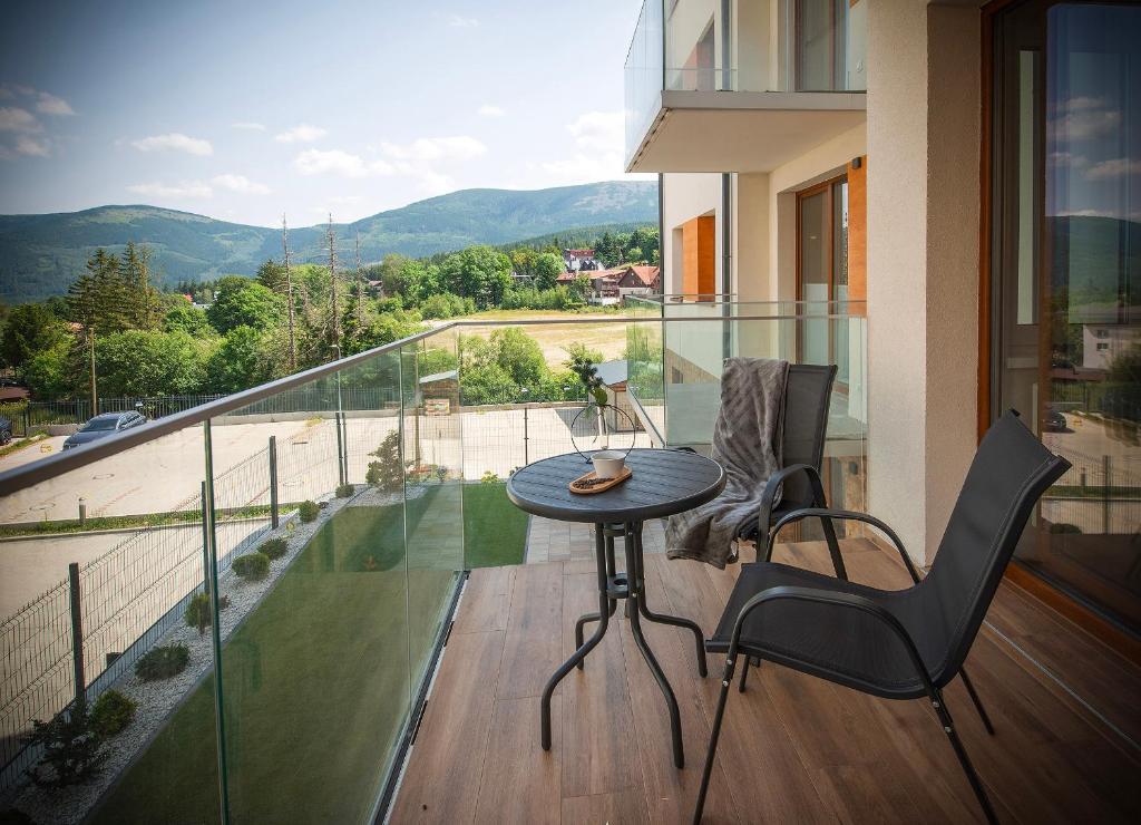 Image 1 of Panorama Karkonoszy Verde