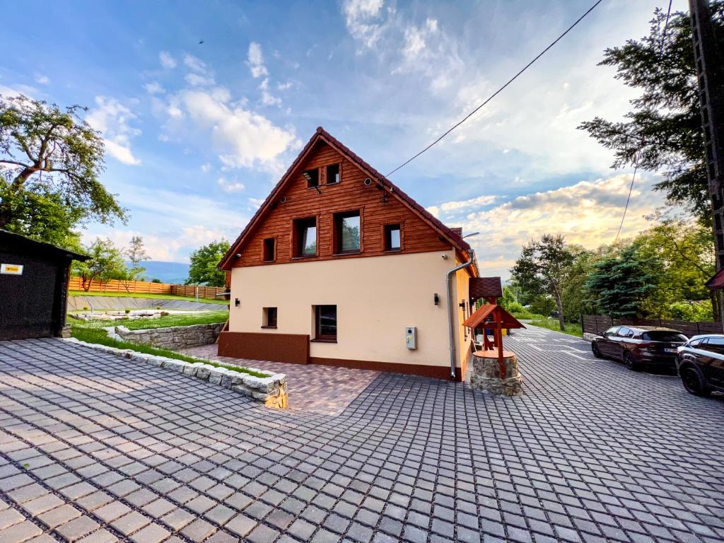 Image 1 of Przycup w Karkonoszach Apartamenty Karkonosze, Karpacz, Szklarska Poręba- Sauna Fińska