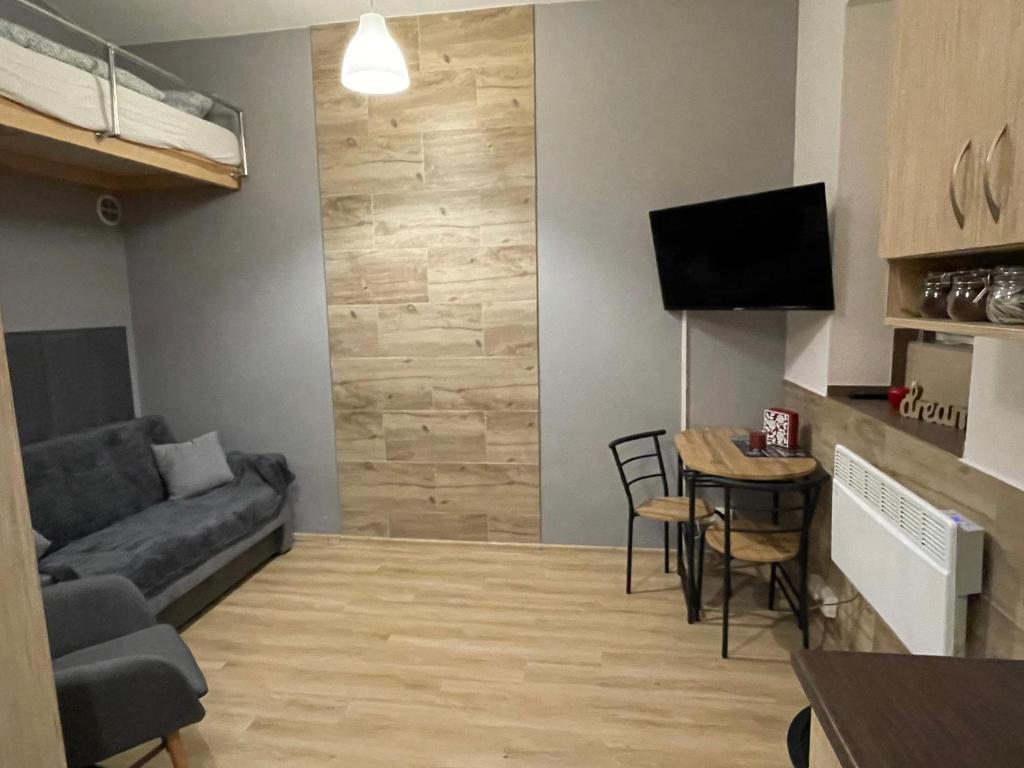 Image 1 of Przystanek Karpacz – Apartament Roma