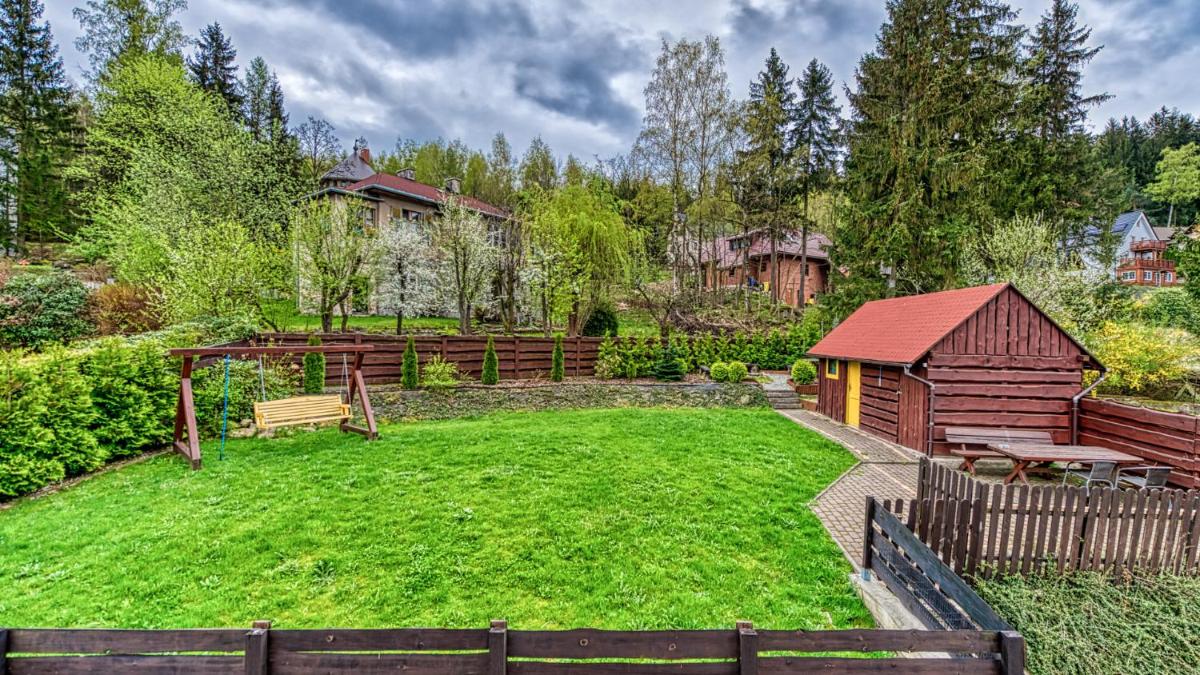 Image 6 of ROYAL APARTS Villa Vika Apartamenty Górskie z ogrodem