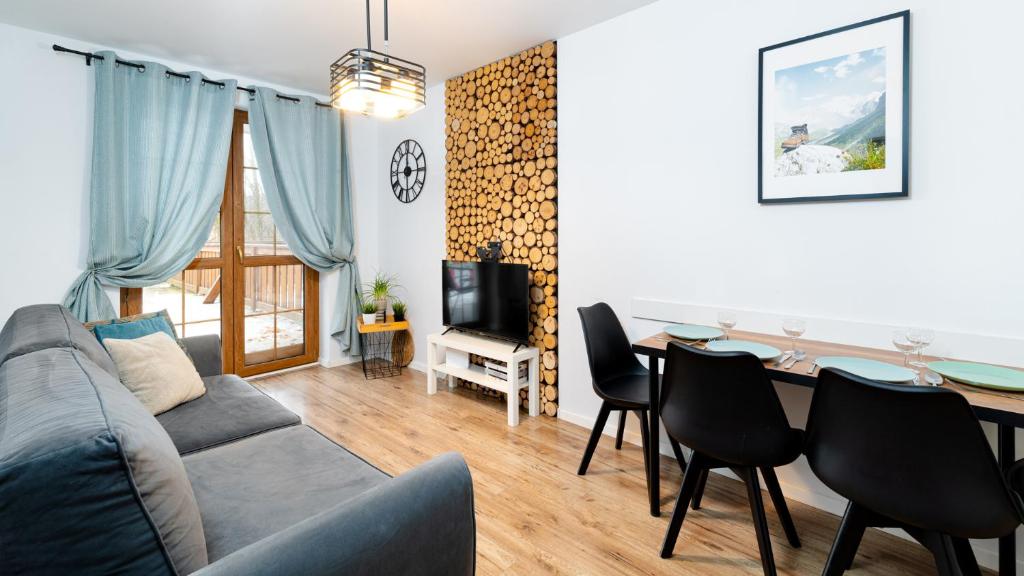 Image 1 of RentPlanet – Apartamenty Leśny Dom