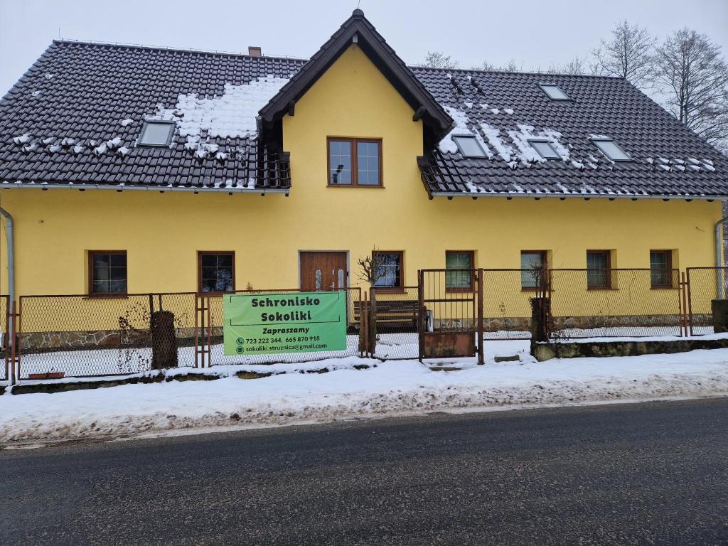 Image 1 of Schronisko Sokoliki