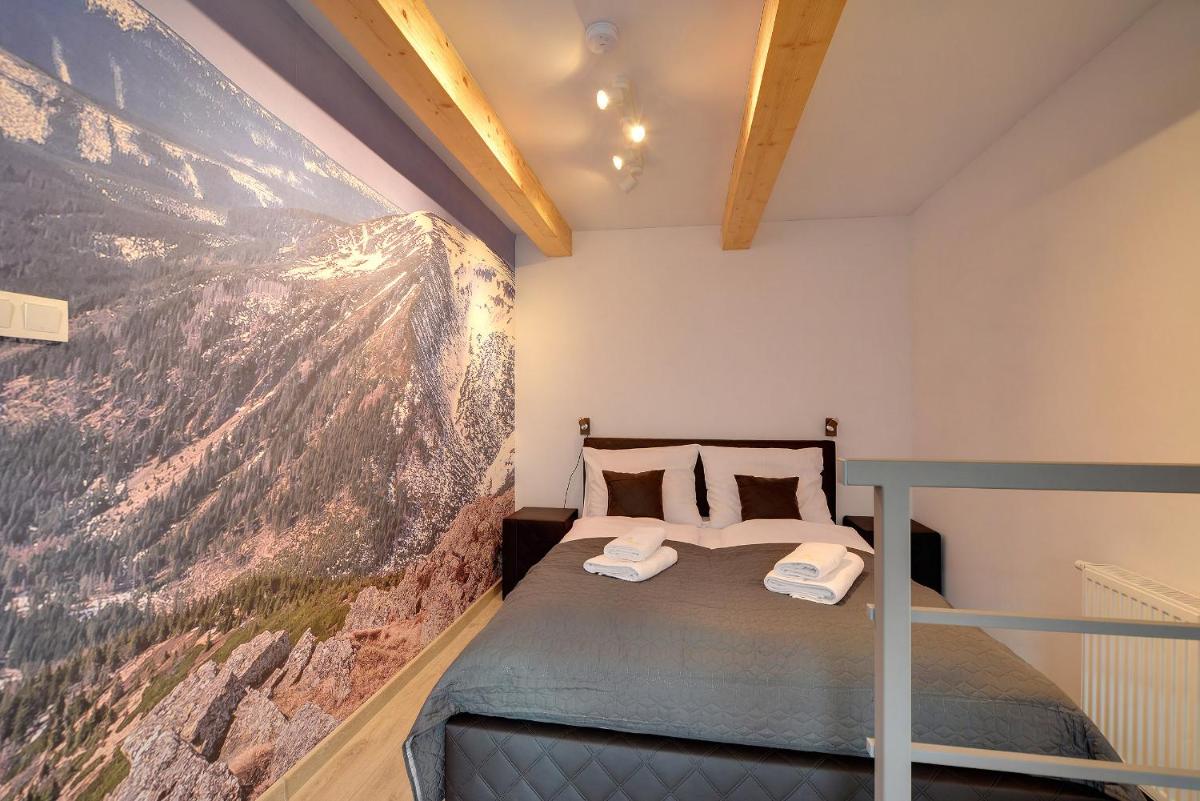 Image 4 of Subtelne i Stylowe Apartamenty Sun Seasons 24 w Karpaczu z Umeblowanym Balkonem by Noclegi Renters