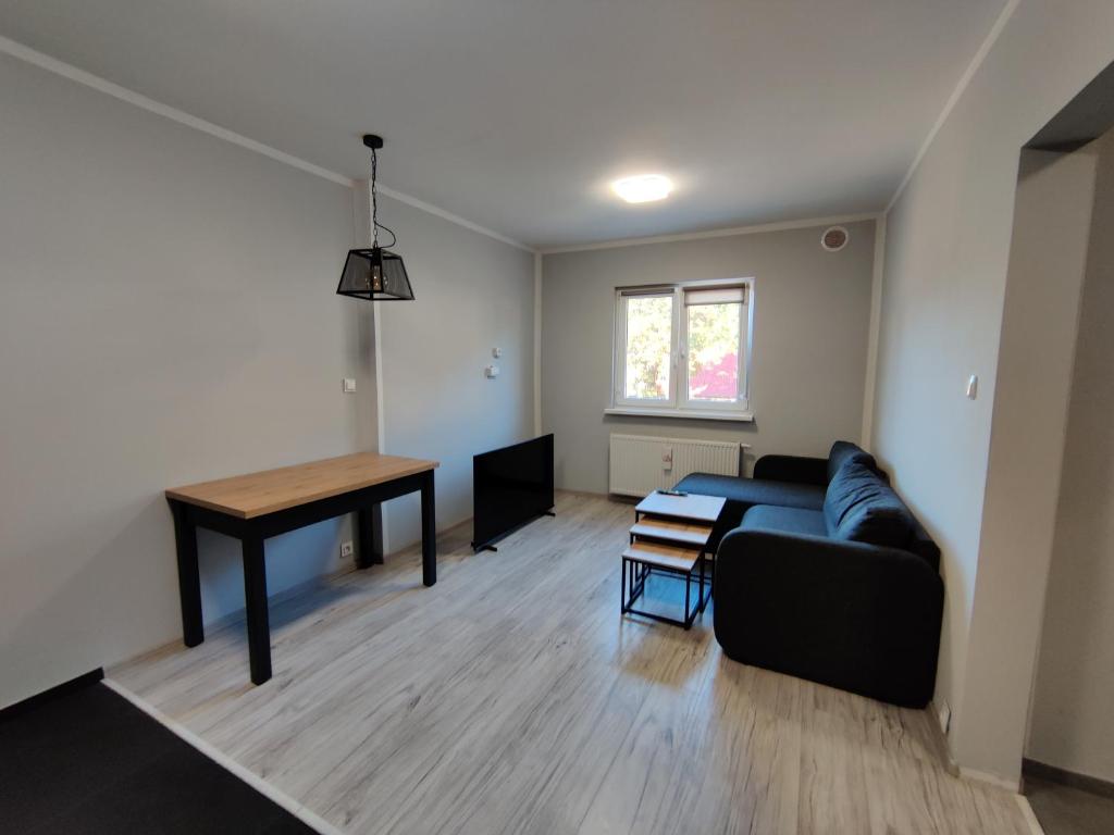 Image 1 of WYPOSAŻONY APARTAMENT, 11 KM SZLAKIEM NA ŚNIEŻKĘ, otoczony górami i spokojem