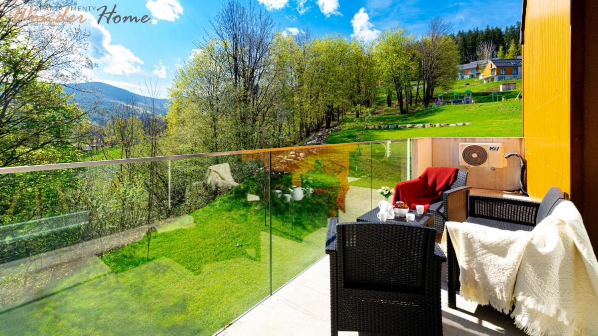 Image 5 of Wonder Home Myśliwska – Domki przy stoku Karpatka – na terenie kompleksu plac zabaw, zewnętrzna siłownia i sklep