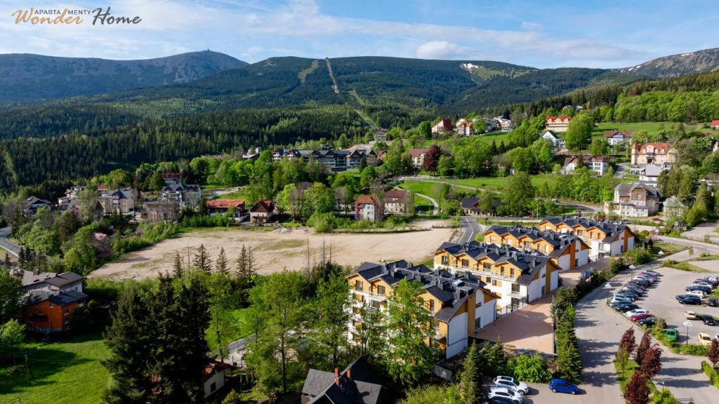 Image 1 of Wonder Home – Apartamenty z widokiem na góry, blisko wyciągów, szlaków turystycznych i restauracji