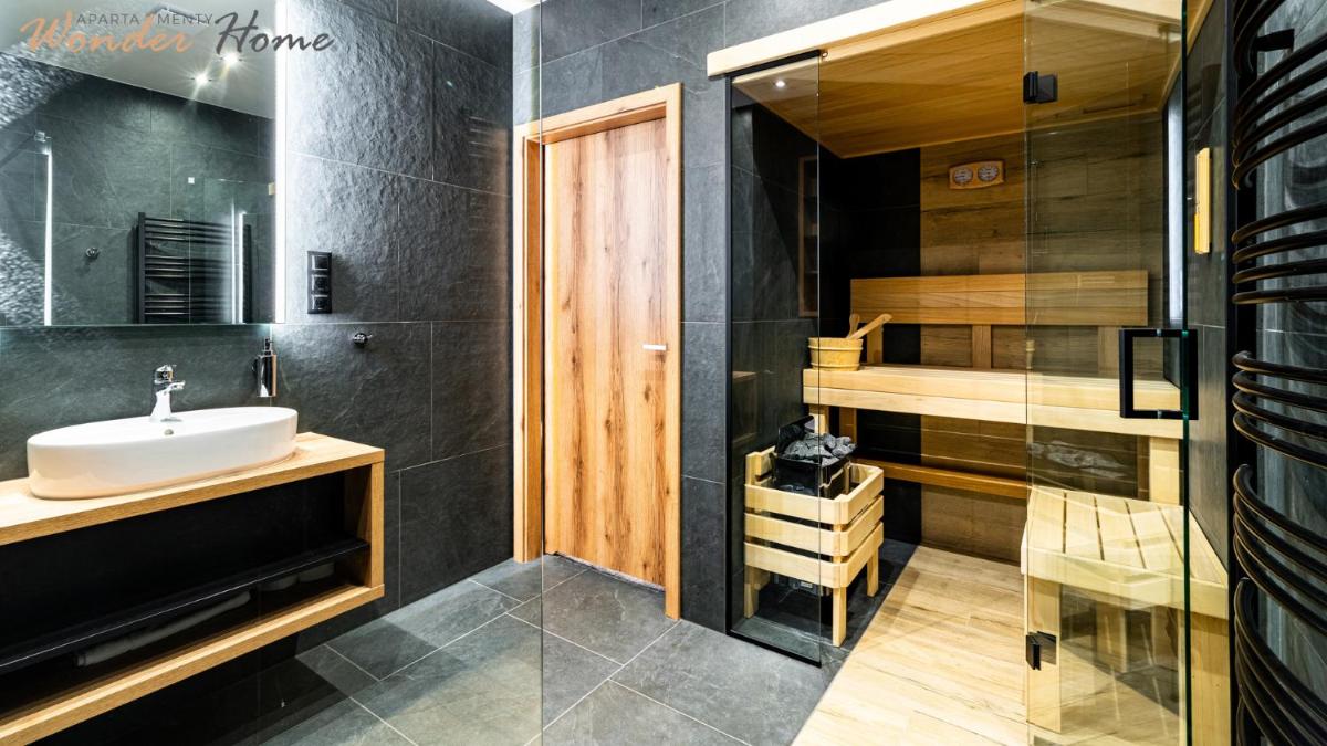 Image 3 of Wonder Home – apartament z prywatną sauną, tarasem, blisko kompleksu narciarskiego Ski Arena i Kościoła Wang