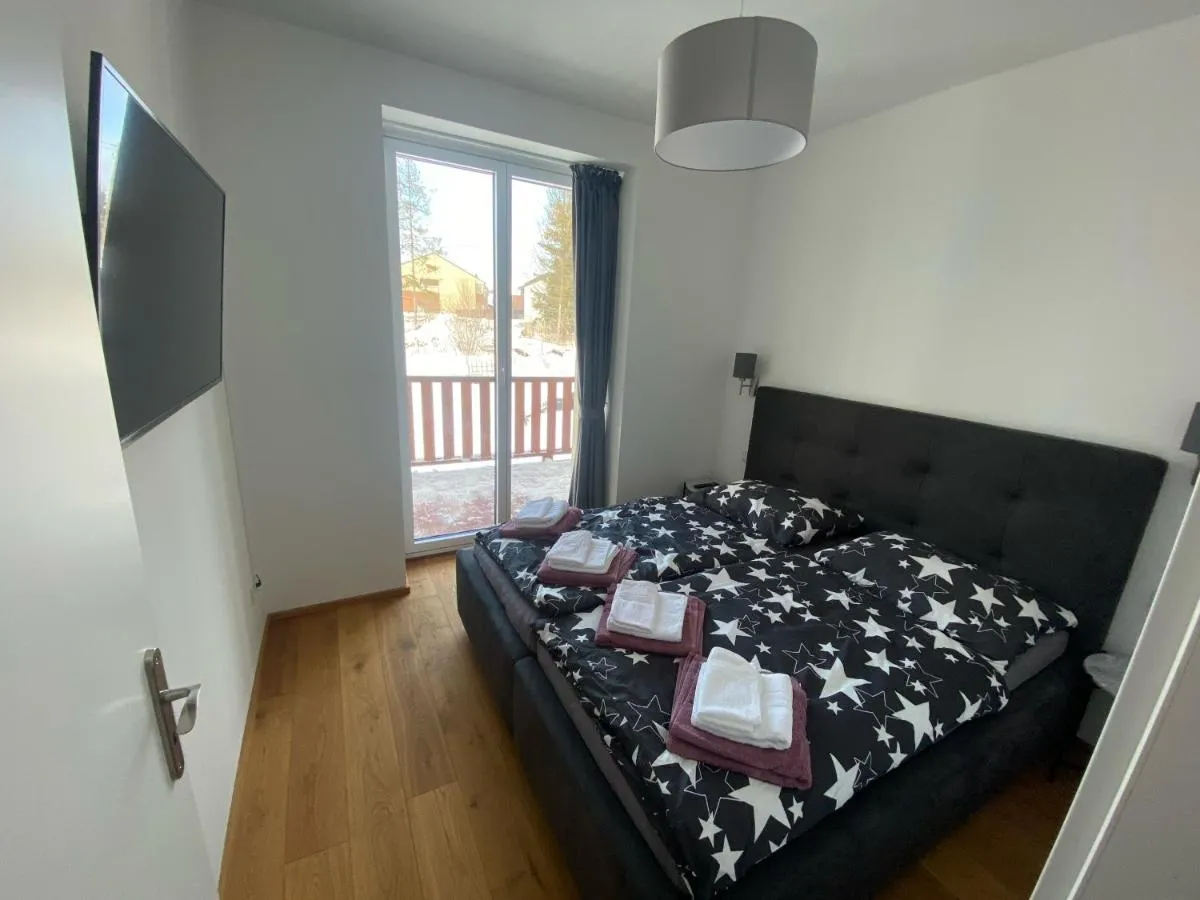 Image 4 of 3 Sosny Apartments – Suite 1