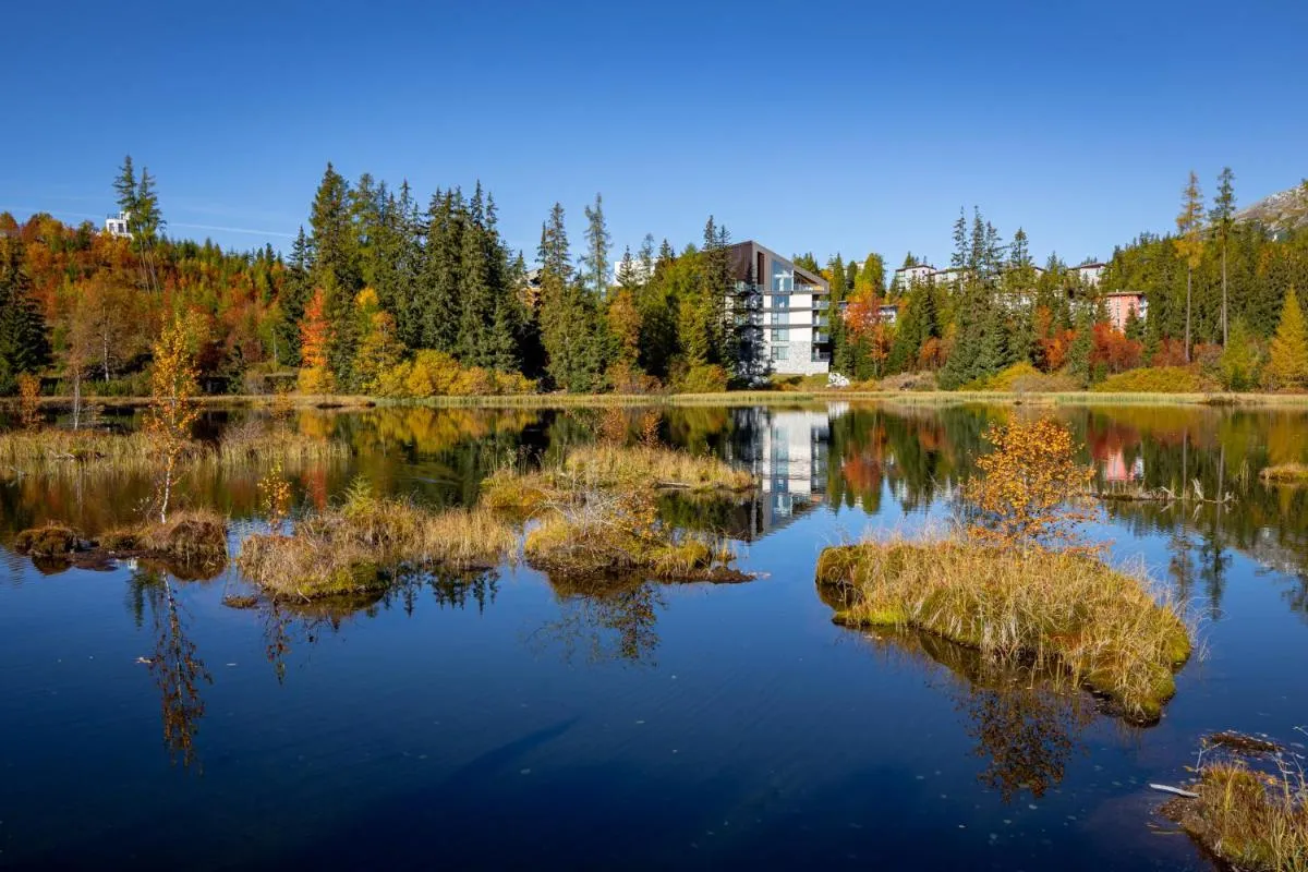 Image 6 of APLEND Lake Resort
