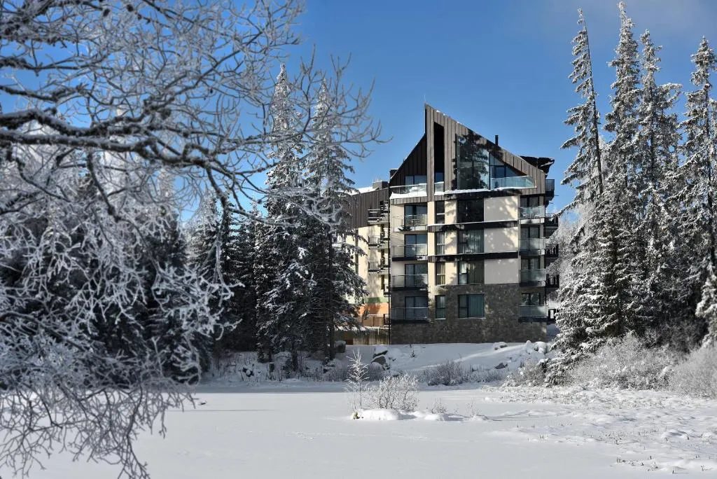 Image 1 of APLEND Lake Resort
