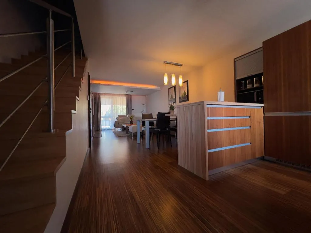 Image 1 of Apartmánový Dom 44