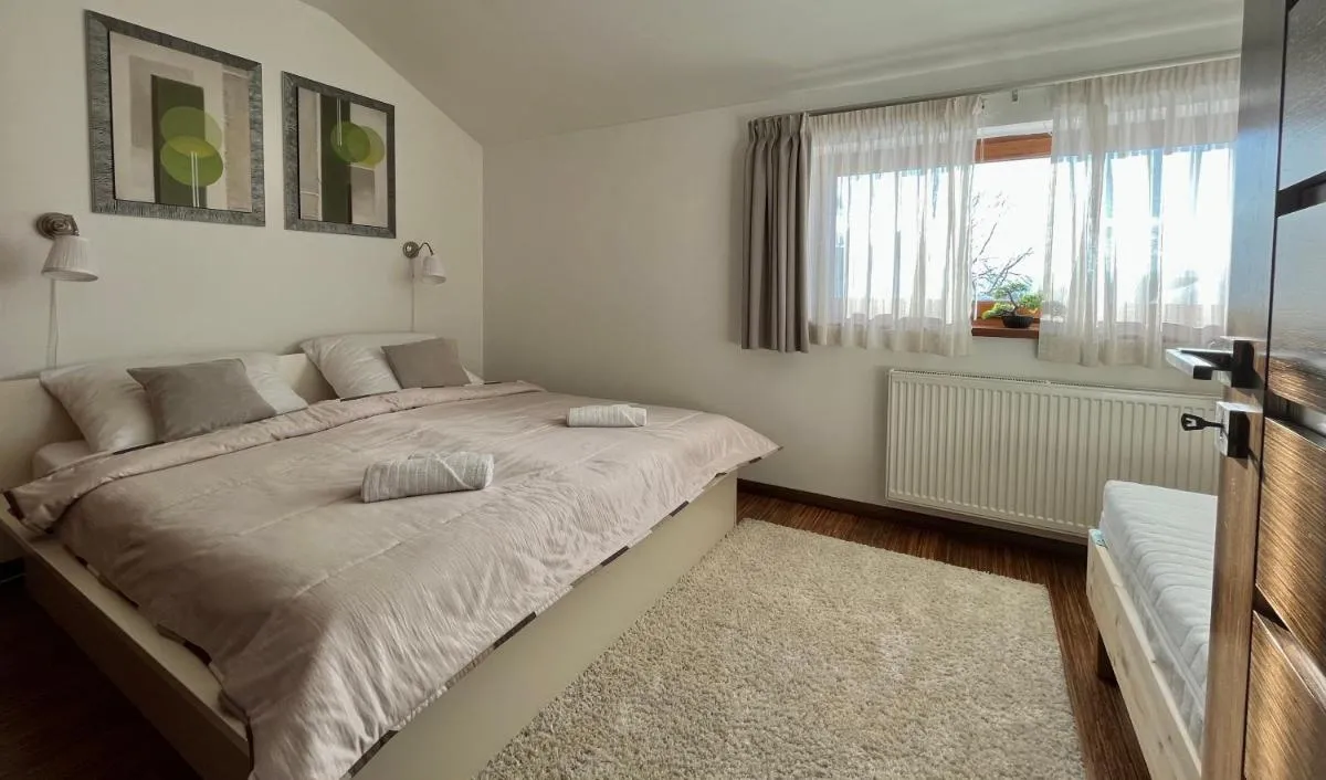 Image 2 of Apartmánový Dom 44